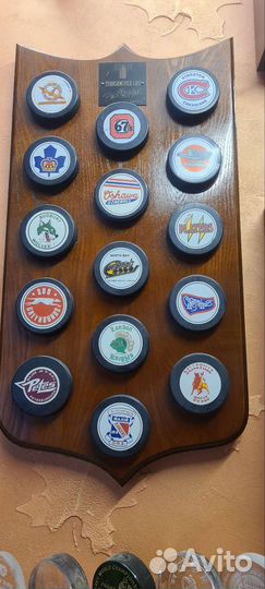 Шайбы хоккейные, раритет