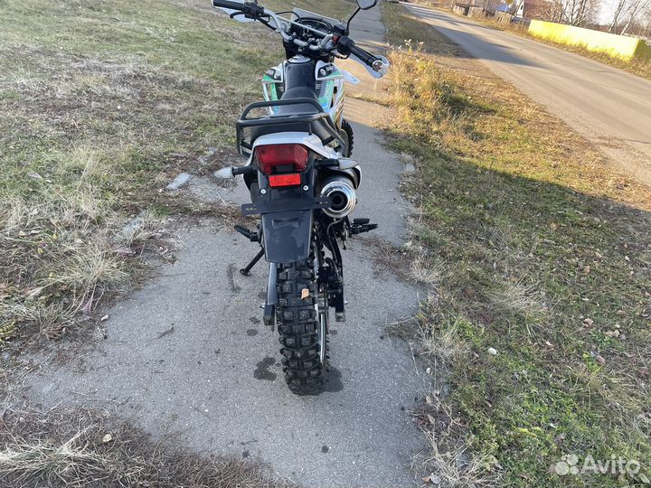 Продам мотоцикл Racer panther 250
