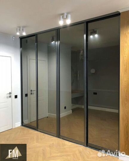 Шкаф встроенный