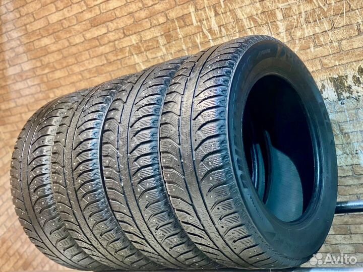 Bridgestone Ice Cruiser 7000 205/60 R16