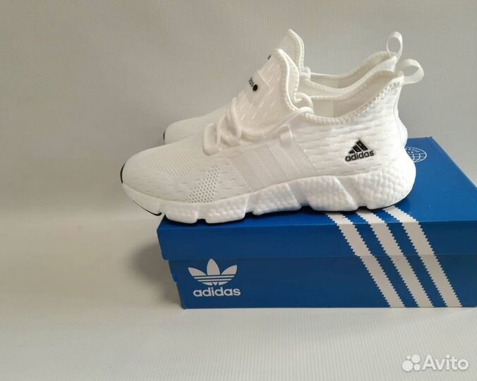 Кроссовки Adidas тренинг артикул 905 белый