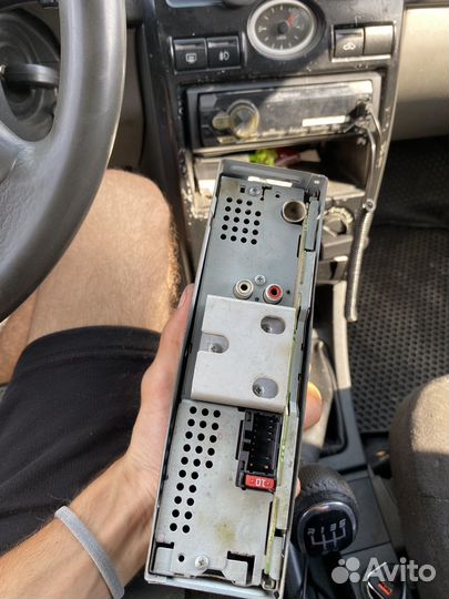 Магнитофон pioneer пионер MVH-07UBG