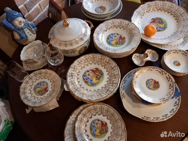 Сервизы столовый Мадонна Bohemia и пирожковый