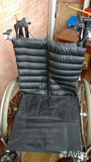 Инвалидная коляска