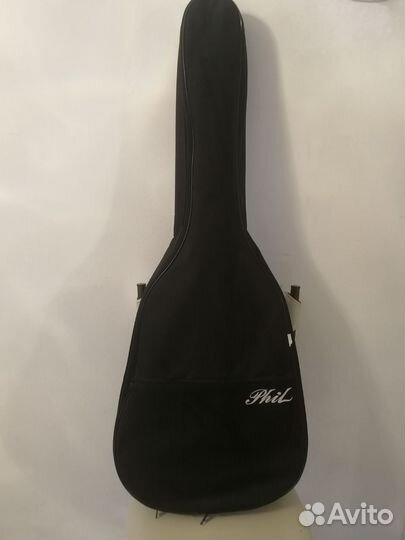 Акустическая гитара