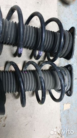 Стойки амортизатора Mazda 3 BL