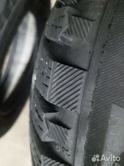 Michelin X-Ice North 3 185/65 R15 92T