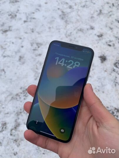 iPhone X, 64 ГБ