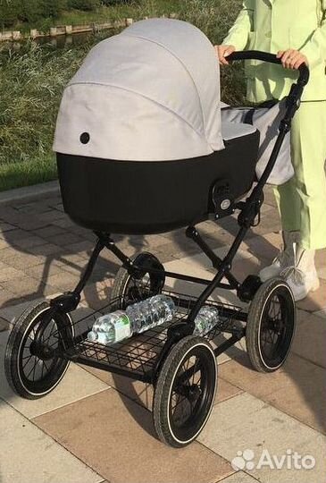 Коляска roan bass next classic 2в1