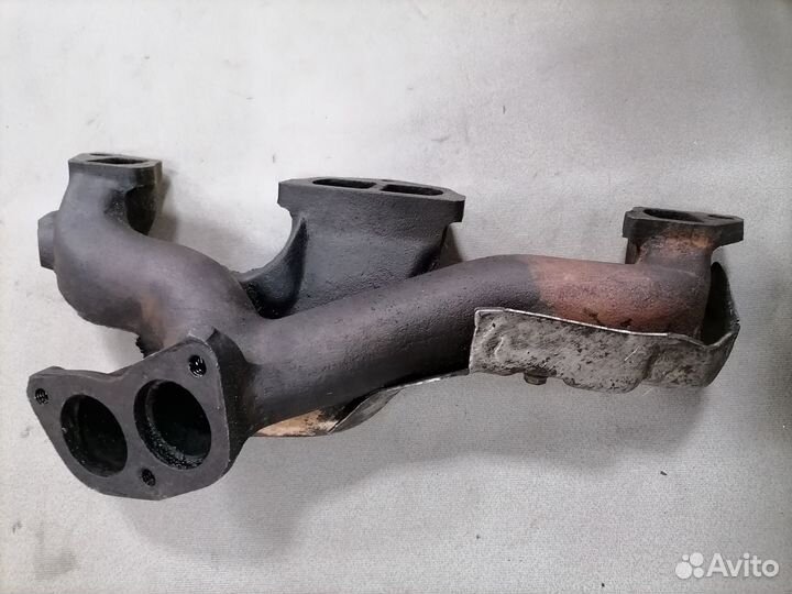 Коллектор выпускной Nissan Bluebird CD20 2.0 1987
