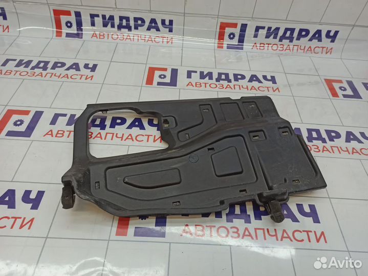 Накладка под торпедо правая Toyota Land Cruiser Prado (J150) 55607-60130