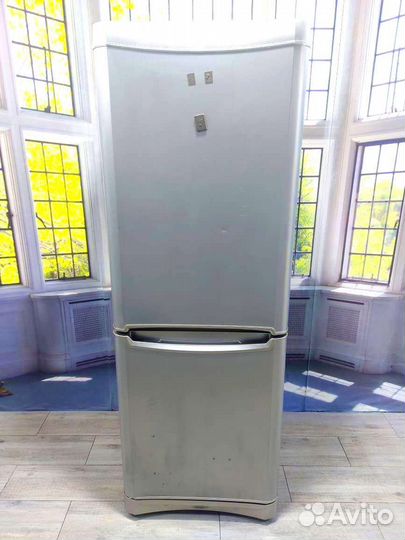 Холодильники б/у с гарантией год Indesit