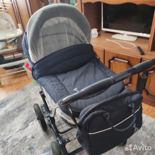 Коляска 2 в 1 Roan Marita