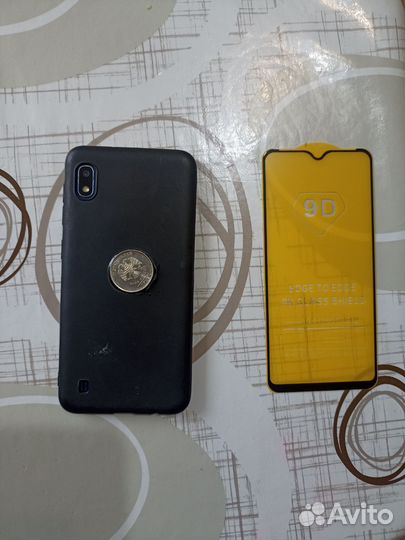 Samsung Galaxy A10, 2/32 ГБ
