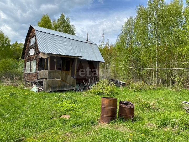 Дача 30 м² на участке 8 сот.