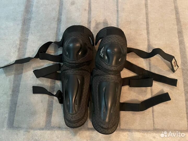 Велосипедная защита: Шлем, Колено/голень, перчатки