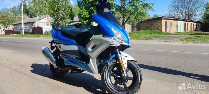 Omaks Matador 125cc