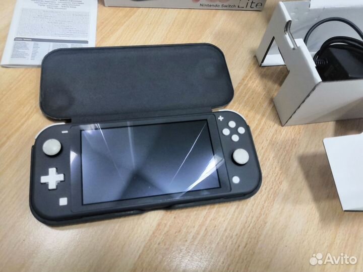 Nintendo switch lite