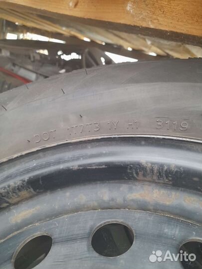 Hankook Winter I'Pike RS2 W429 215/65 R16