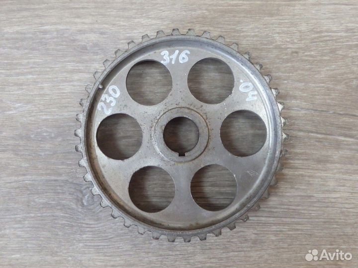 Шестерня (шкив) распредвала 2109