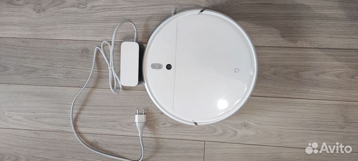 Робот-пылесос Xiaomi Vacuum Cleaner 1C (SKV4073CN)