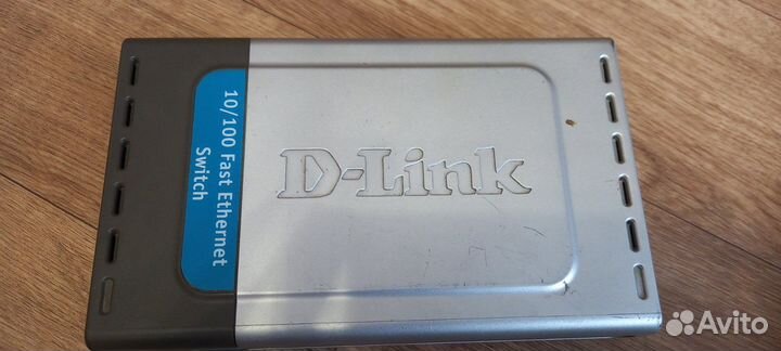 Сетевой коммутатор D-Link DES-1008D