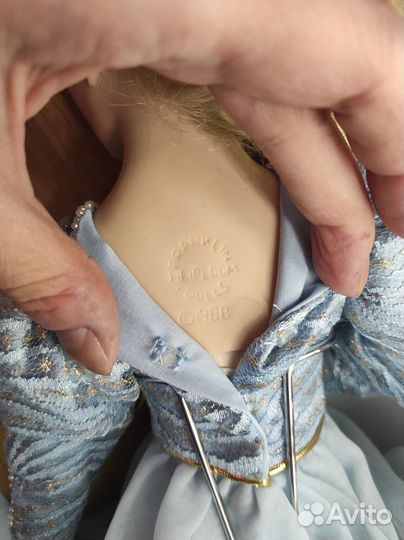 Кукла фарфоровая Спящая красавица