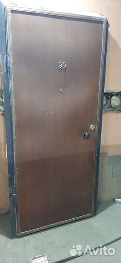 Стальная дверь бу