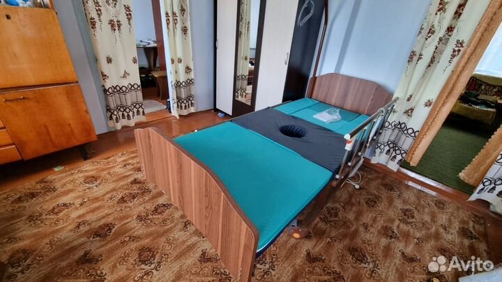 Медицинская кровать для лежачих больных элекро
