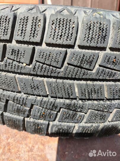 Zetro Ice Edge 205/65 R15