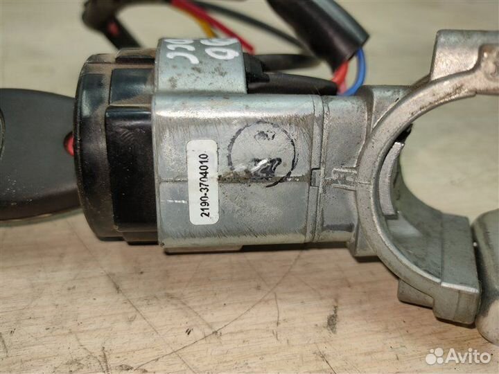 Замок зажигания LADA Granta