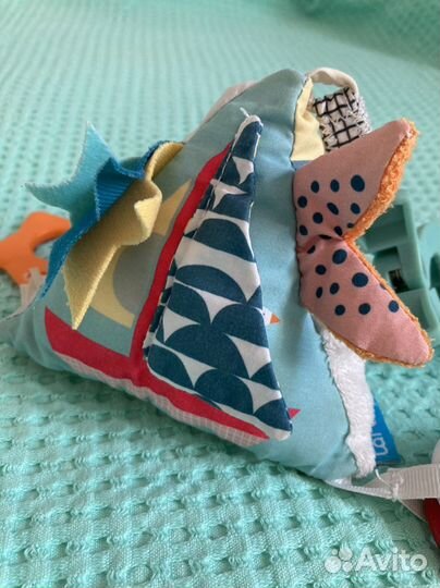 Игрушки на коляску 2 штуки