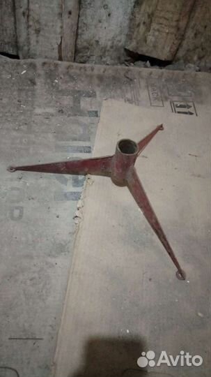 Подставки для новогодней ёлки