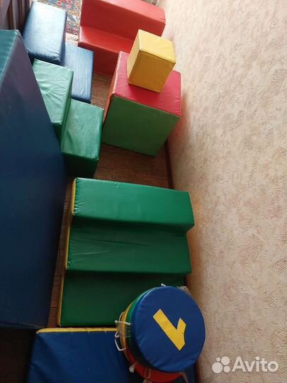 Развивающие игрушки для малышей