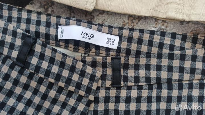 Комплект женской одежды на весну и лето