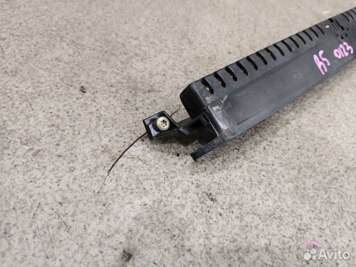 Стоп сигнал крышки для Volkswagen Passat B5+