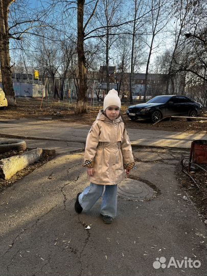 Плащ для девочки