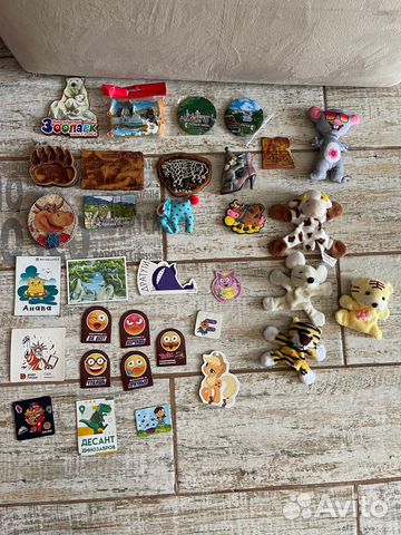 Магниты-игрушки, магниты-эмодзи и с путешествий