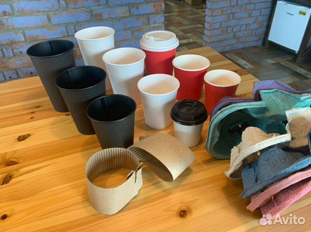 Бумажные стаканы