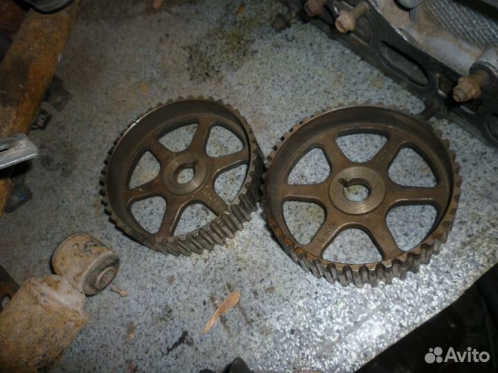 Звездочка (шестерня распредвала) Chrysler Voyager