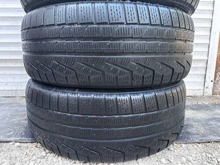 Pirelli Winter Sottozero 210 Serie II 235/50 R19 99H