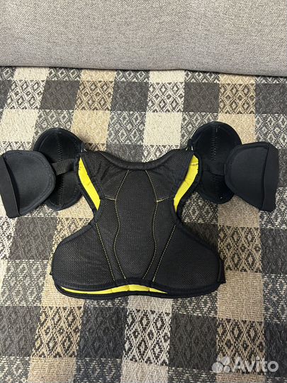 Защита груди хоккейная