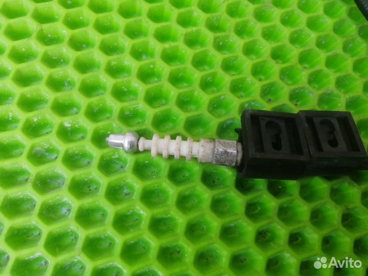 Трос лючка бензобака Fiat Albea