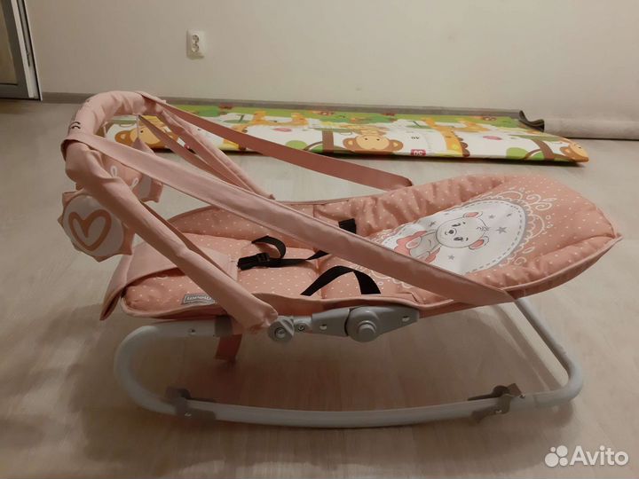 Шезлонг детский