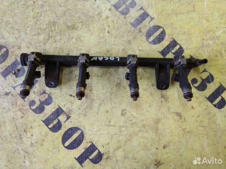 Рейка топливная (рампа) Renault Logan 2005-2014