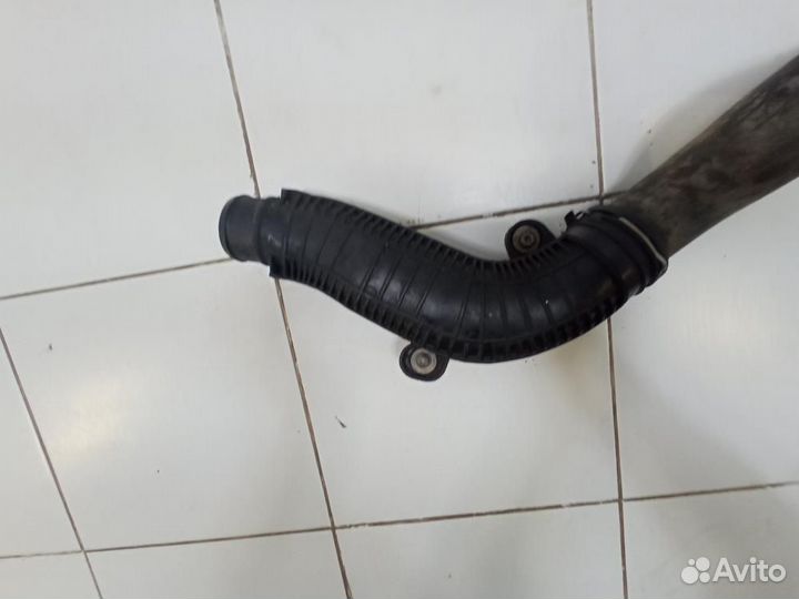 Патрубок интеркулера Volkswagen Tiguan 5N2 2011-20