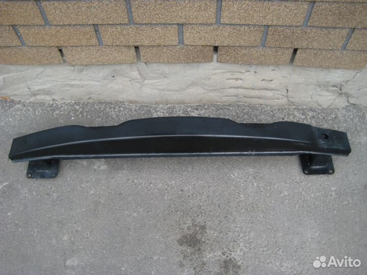 Усилитель заднего бампера VW Tiguan 2007-2016