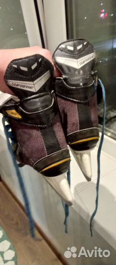 Хоккейные коньки bauer