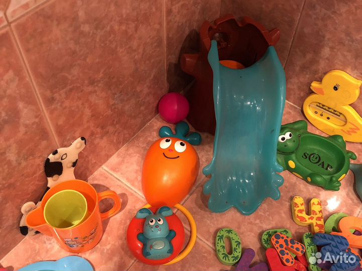 Игрушки для купания для ванной
