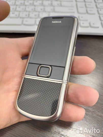 Nokia 8800 Carbon Arte, 4/4 ГБ